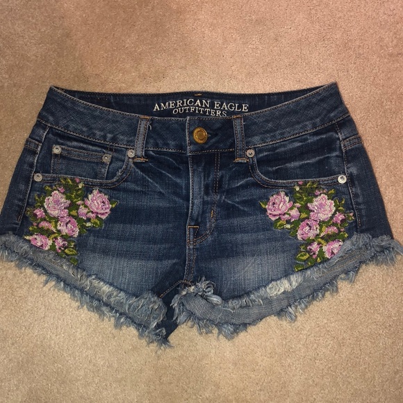 American Eagle Outfitters Pants - American Eagle Floral Jean Shorts